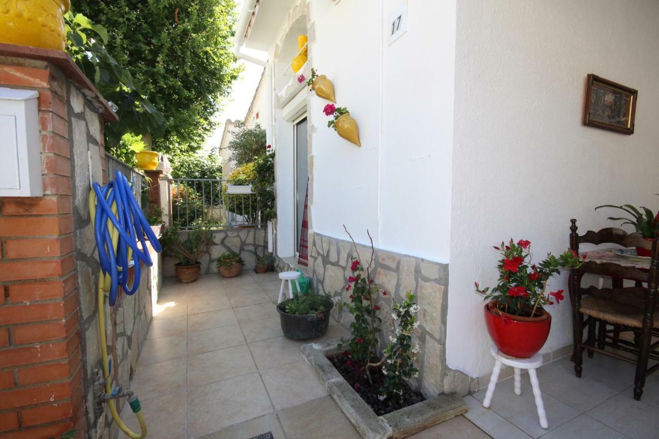 Maison De Vacances A Empuriabrava "Oasis" Βίλα Εξωτερικό φωτογραφία